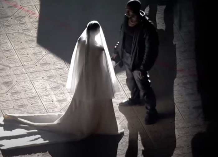 Kim wedding dress kanye