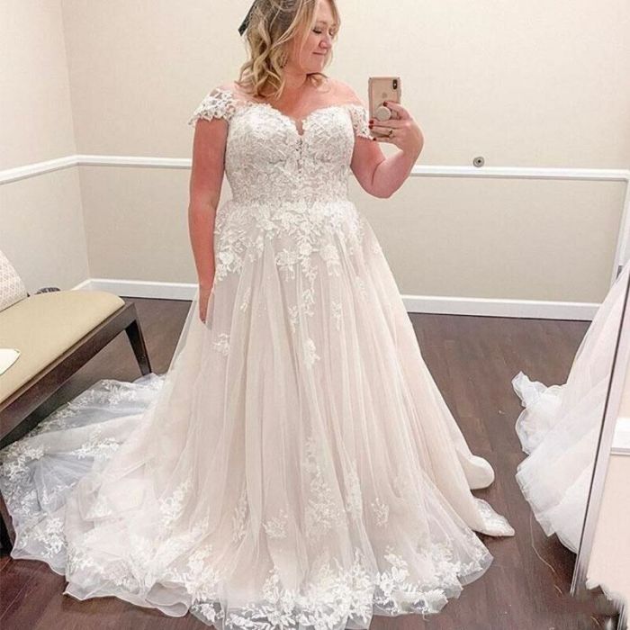 Long sleeve plus size black wedding dress